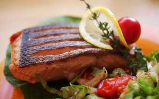 Как пожарить лосося на сковороде