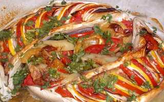 Рыба запеченная в фольге и духовке: 5 простых и вкусных рецептов с фото пошагово